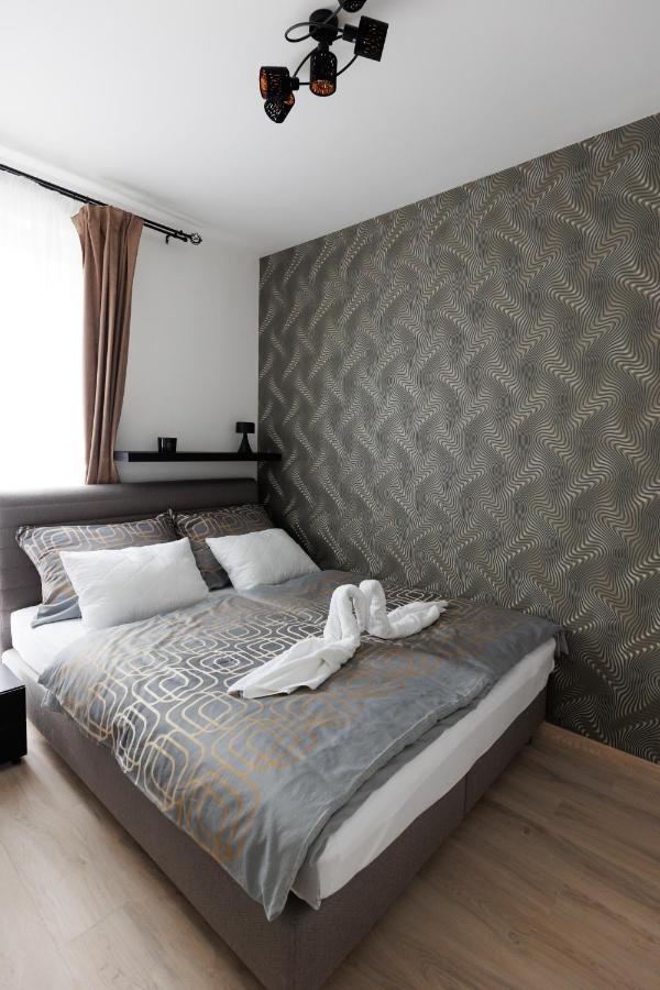 Villa Bauhaus Wellness Apartman Fsz. 1 Siofok Bagian luar foto